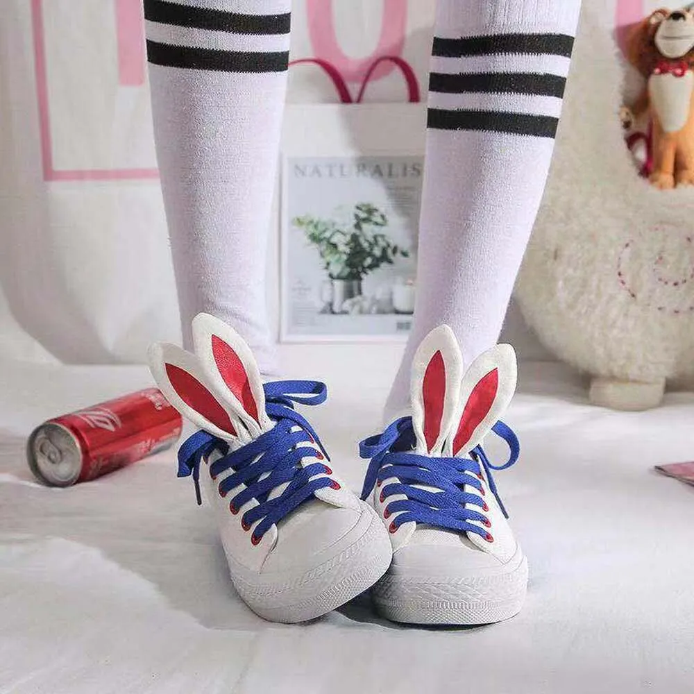 21 RABBIT Canvas Trainers