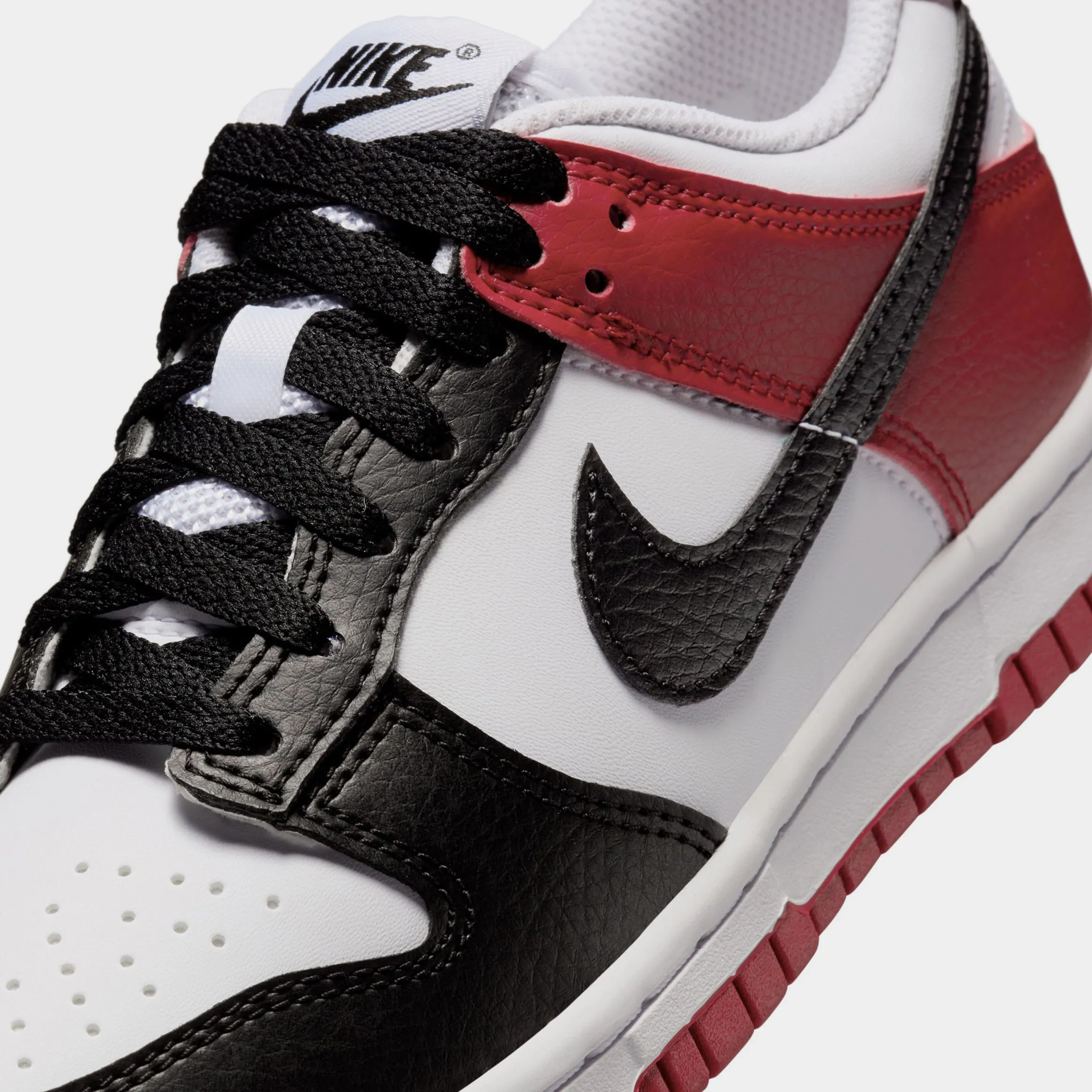 Dunk Low Black Toe Grade School Lifestyle Shoes (Black/Gym Red/White)