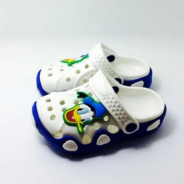 NEW Arrival Youth Boys/Girls Fashion Summer Sandals Beach Clog Croc Fit shoe charms/Flip Flops Slippers EVA Shoes