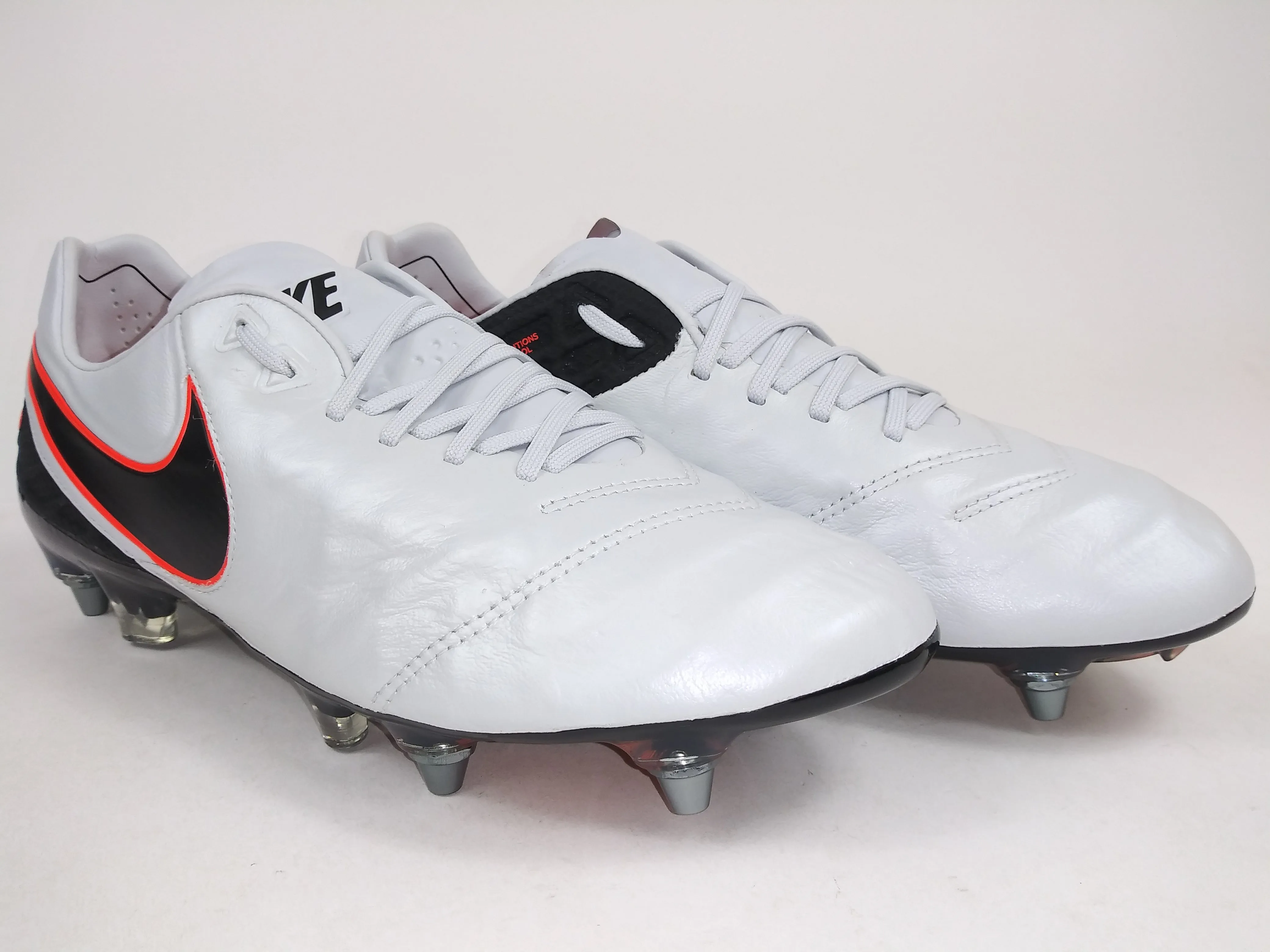 Nike Tiempo Legend VI SG Pro Gray Black