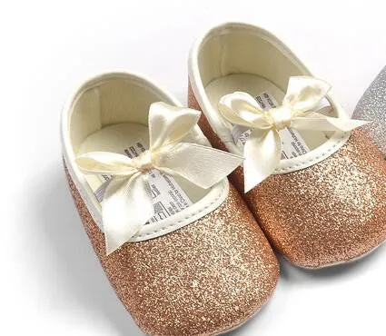 Romirus Bling New metallic Newborn Baby Boys Girls shoes Toddler Infant Shoes Tassel Baby Moccasins Christmas Gift Shoes 0-18M